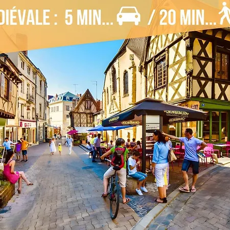 Le Modern Silhouette - Homy Apartment