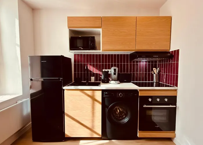 Le Modern Silhouette - Homy Montluçon