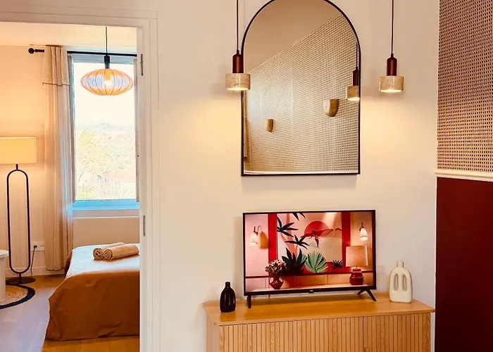 Le Modern Silhouette - Homy * Montluçon